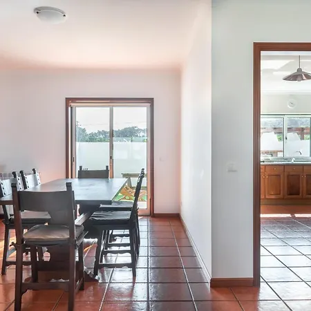 Gelfa House Nyaraló *